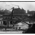 Historical photo of the Chicago River