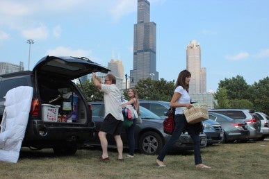 Family moving student's belongings