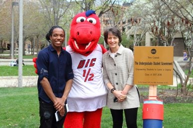 UIC USG Time Capsule; sparky