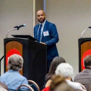 Captivating minds and sparking inspiration at the University of Illinois Chicago's SparkTalks Nov. 16, 2023