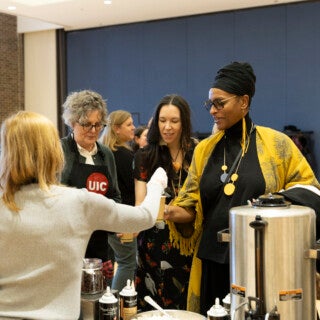 UIC faculty and staff enjoyed hot chocolate with Chancellor Marie Lynn Miranda during special events Dec. 3 and 5 at Student Center East and Student Center West.
Photos by Jenny Fontaine UIC faculty and staff enjoyed hot chocolate with Chancellor Marie Lynn Miranda during special events Dec. 3 and 5 at Student Center East and Student Center West. Photos by Jenny Fontaine