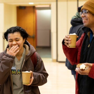UIC faculty and staff enjoyed hot chocolate with Chancellor Marie Lynn Miranda during special events Dec. 3 and 5 at Student Center East and Student Center West.
Photos by Jenny Fontaine UIC faculty and staff enjoyed hot chocolate with Chancellor Marie Lynn Miranda during special events Dec. 3 and 5 at Student Center East and Student Center West. Photos by Jenny Fontaine